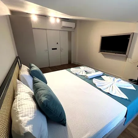 Hotel Coastline